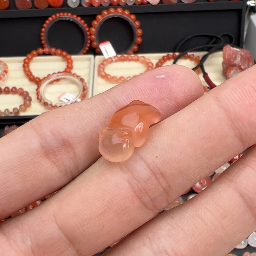 南红玛瑙未镶嵌颈饰猫夹子