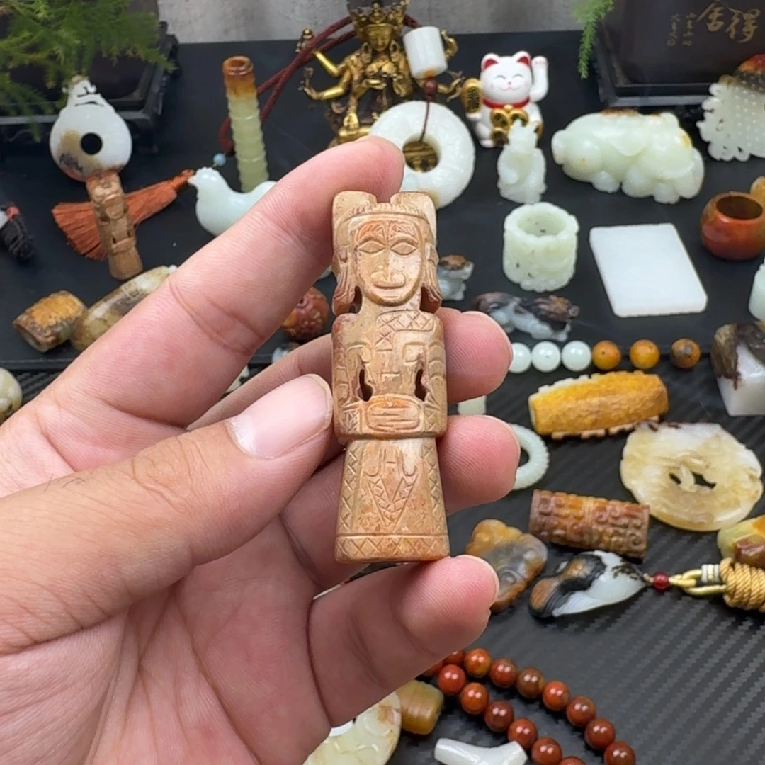 源***长和田玉（糖玉）未镶嵌颈饰