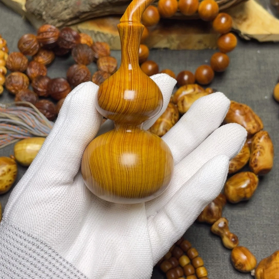 柏木（崖柏）葫芦一个