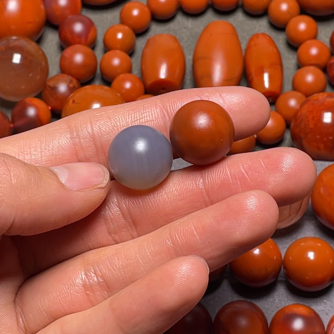 南红玛瑙南红珠子15.9 2未镶嵌笑**驻