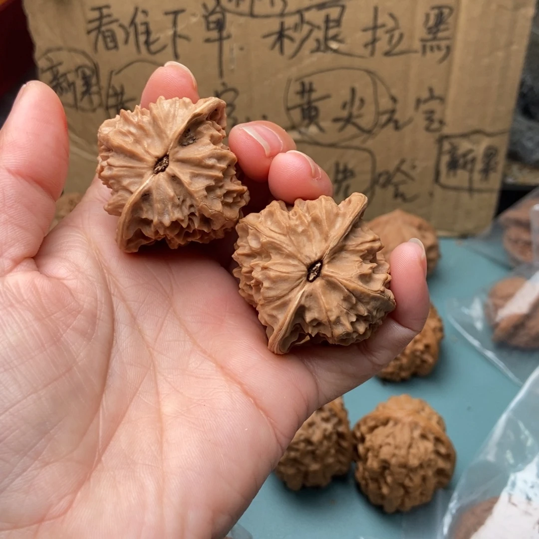 用***5吊坠文玩核桃白蛇谷16