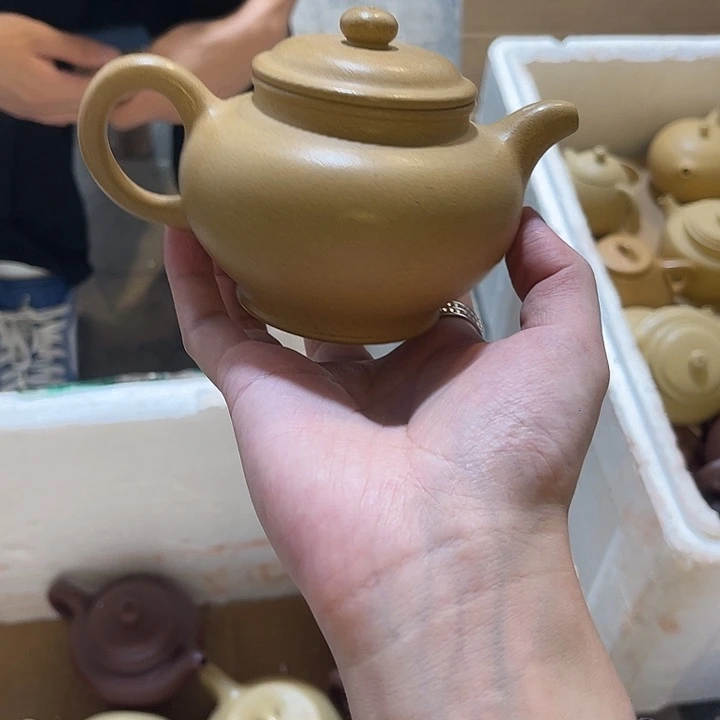紫砂茶壶lzx 金黄段掇只