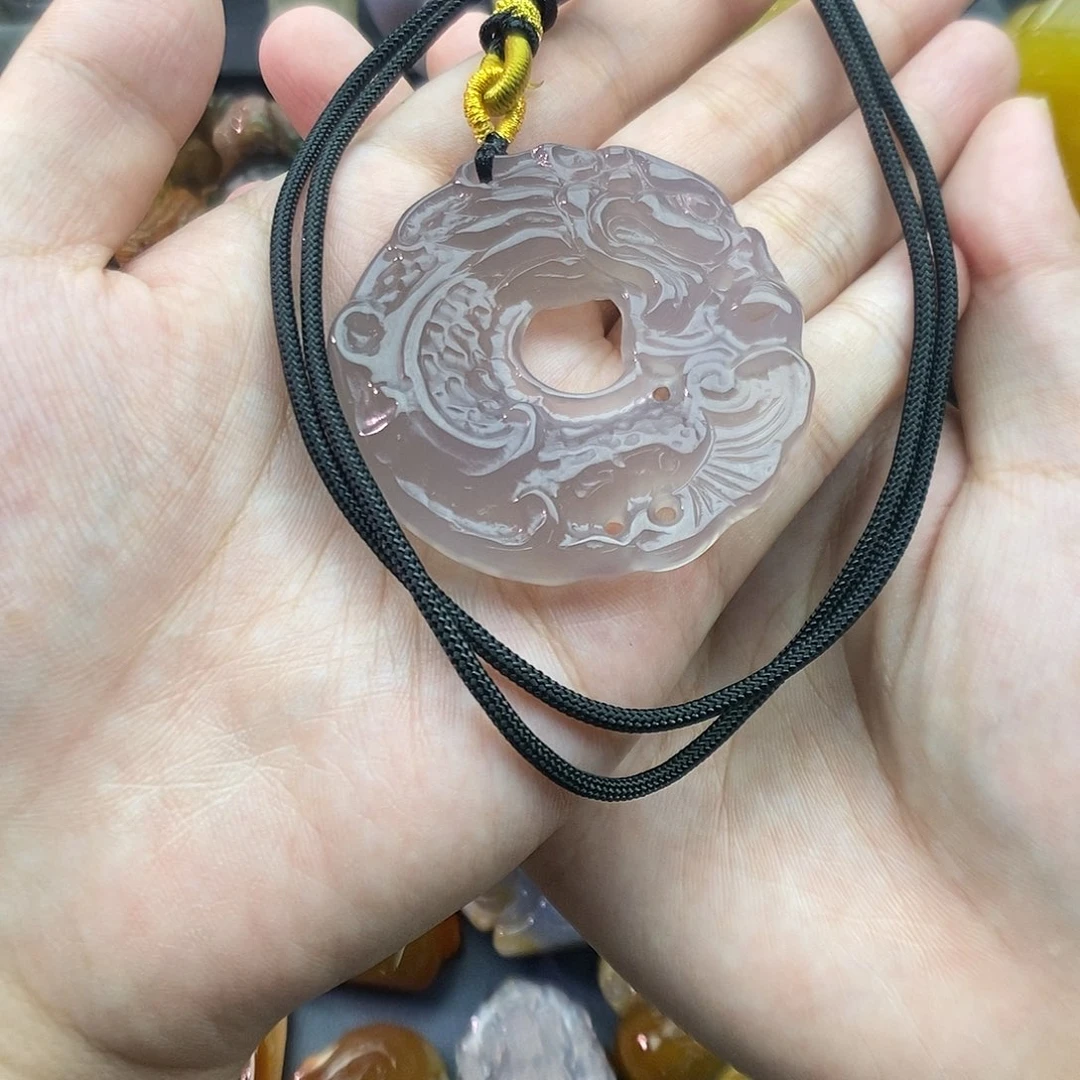 未镶嵌颈饰玛瑙/玉髓