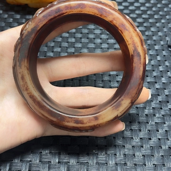 滴血莲花菩提把件