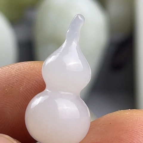 和田玉未镶嵌吊坠(不含链)