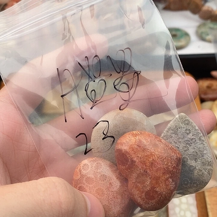 ****3硅化玉颈饰未镶嵌