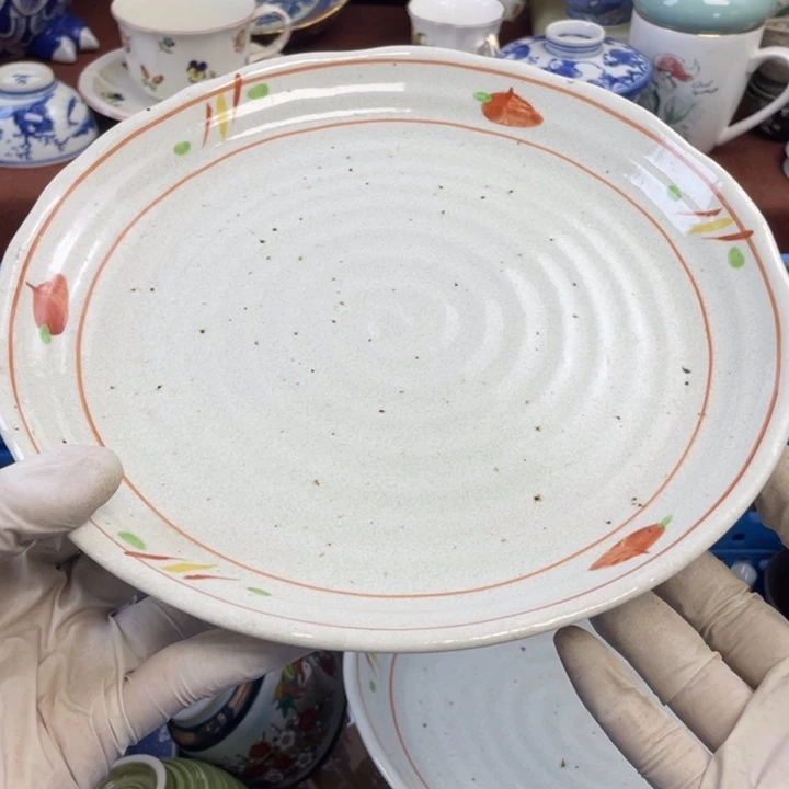 他家瓷器真美…开播了