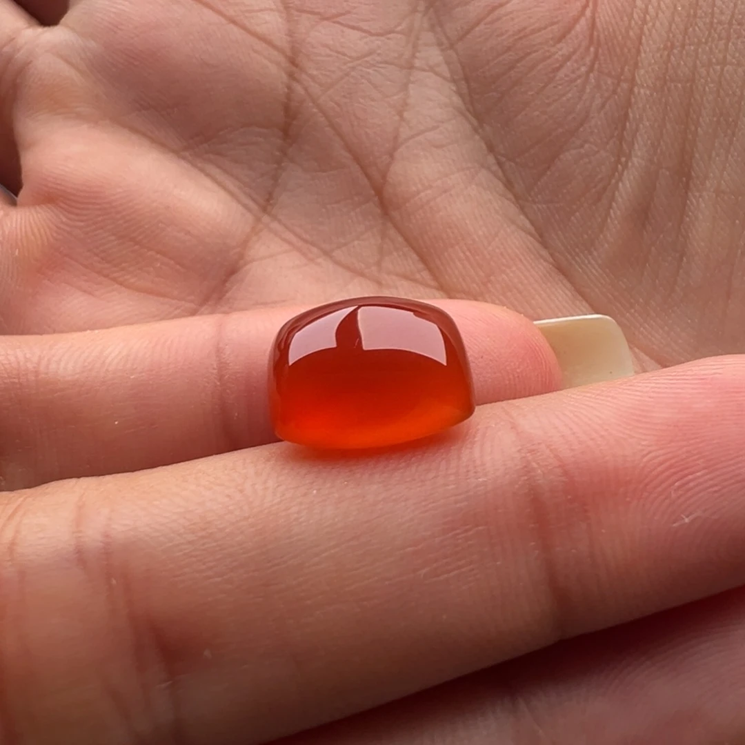 南红玛瑙未镶嵌戒面9.7x12.1