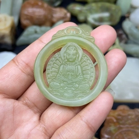 蛇纹石玉未镶嵌颈饰14