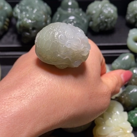 未镶嵌和田玉（糖玉）珠宝奇石