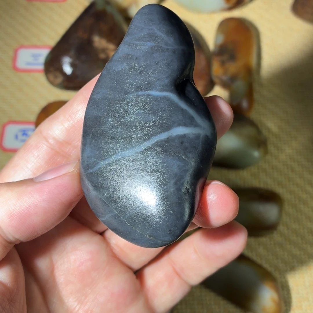 和田玉（糖玉）未镶嵌挂件102