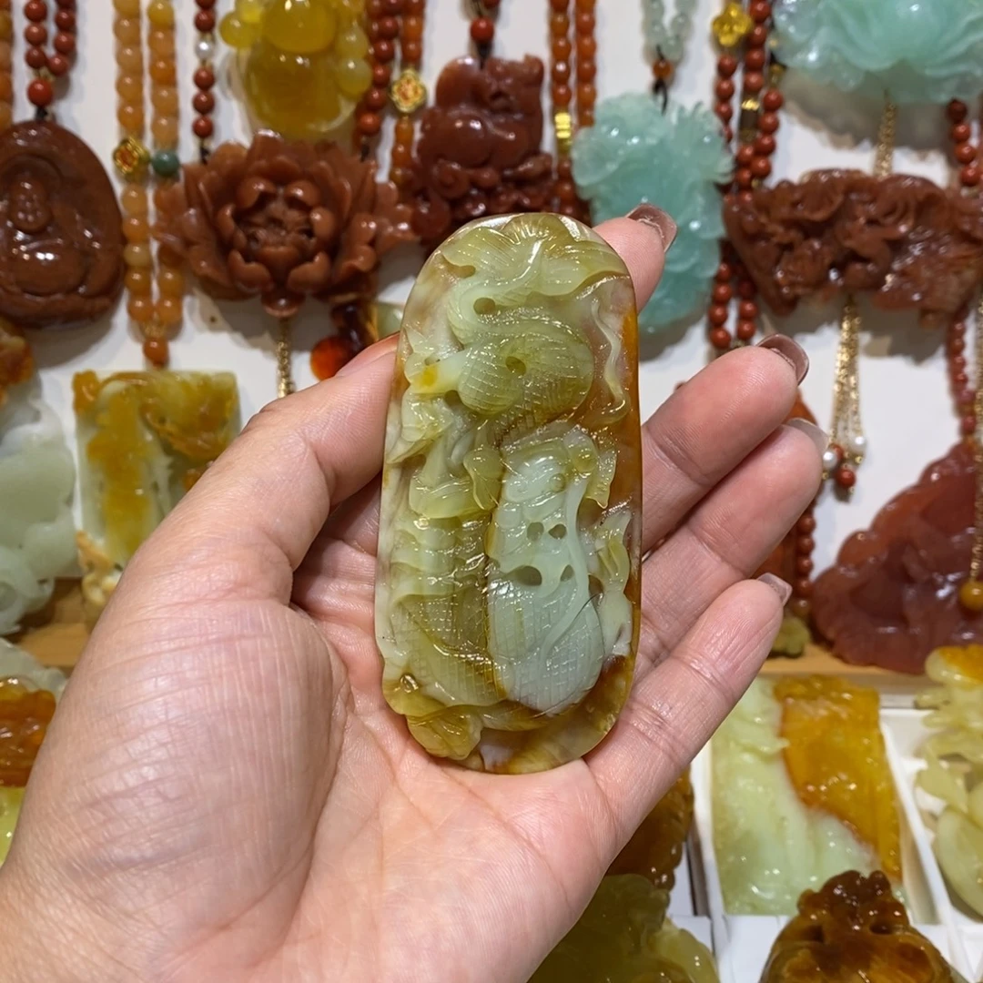 未镶嵌蛇纹石玉颈饰