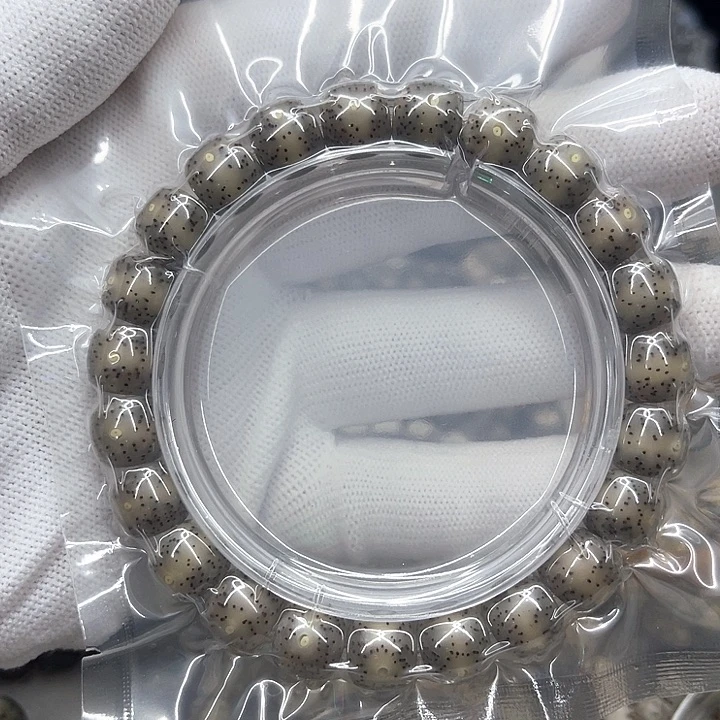 星月菩提手串不**、卡10通体小细星