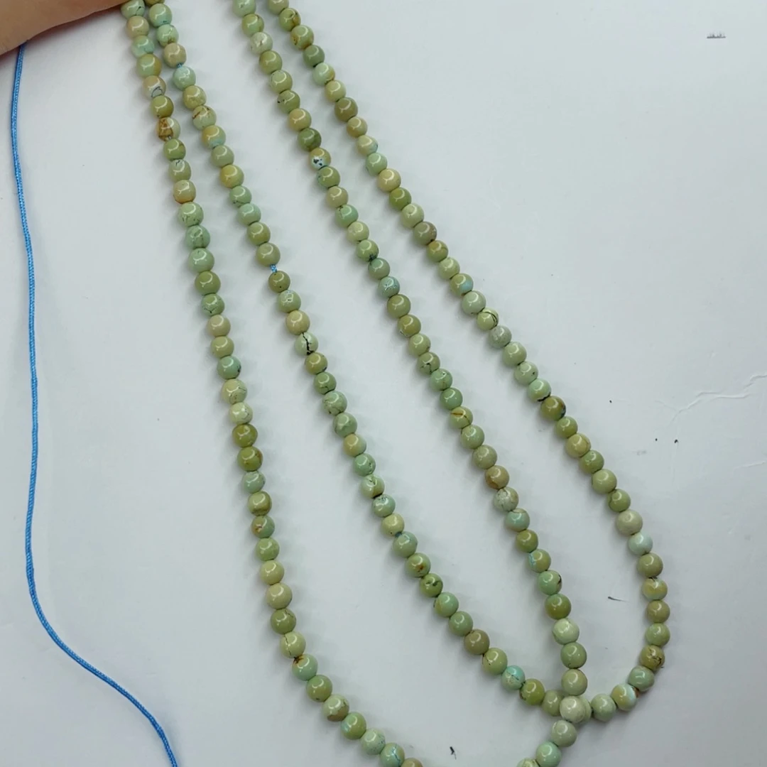 绿松石颈饰未镶嵌