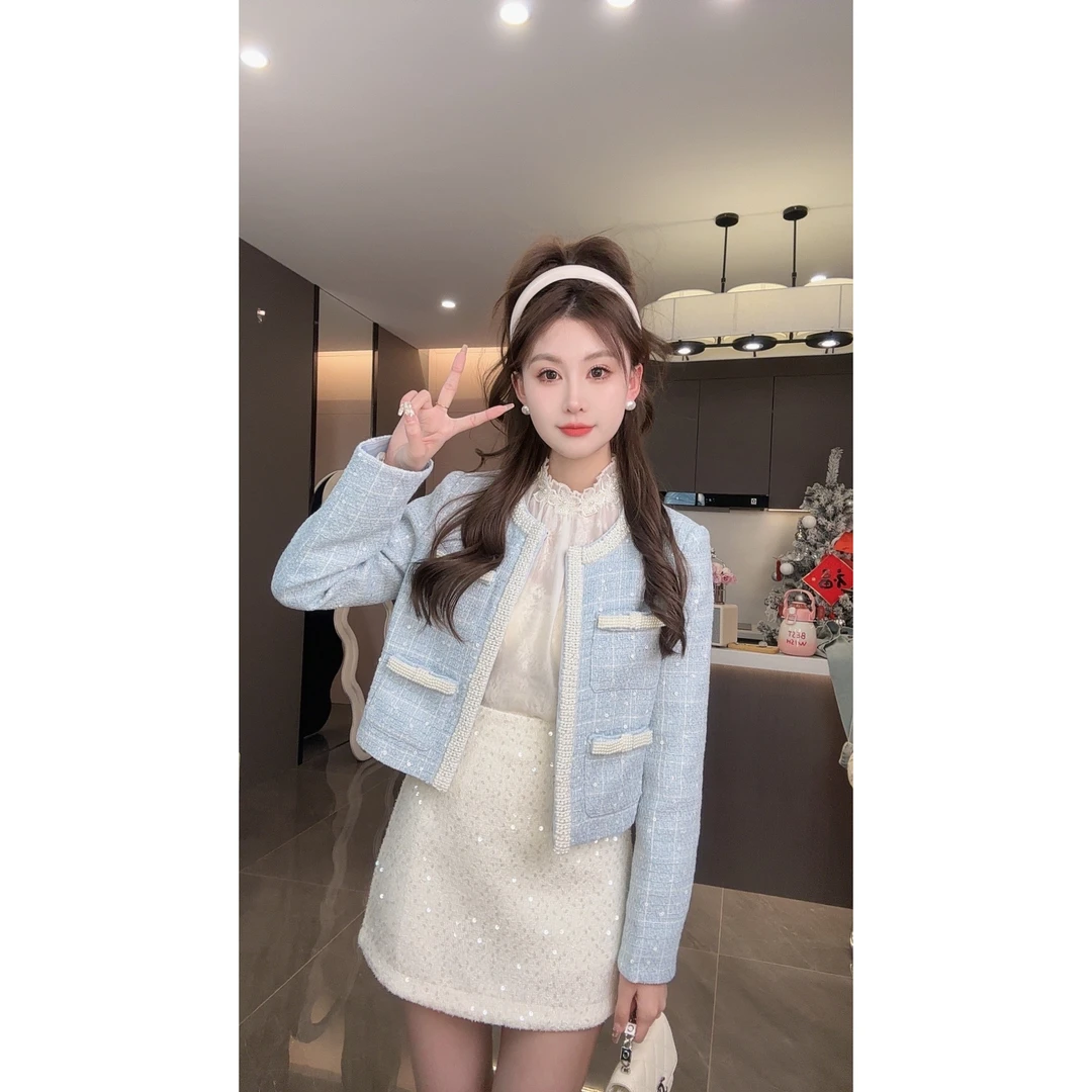 K小姐【蓝天白云】春季新款时尚洋气边条亮片小香风外套预C5WT7040A