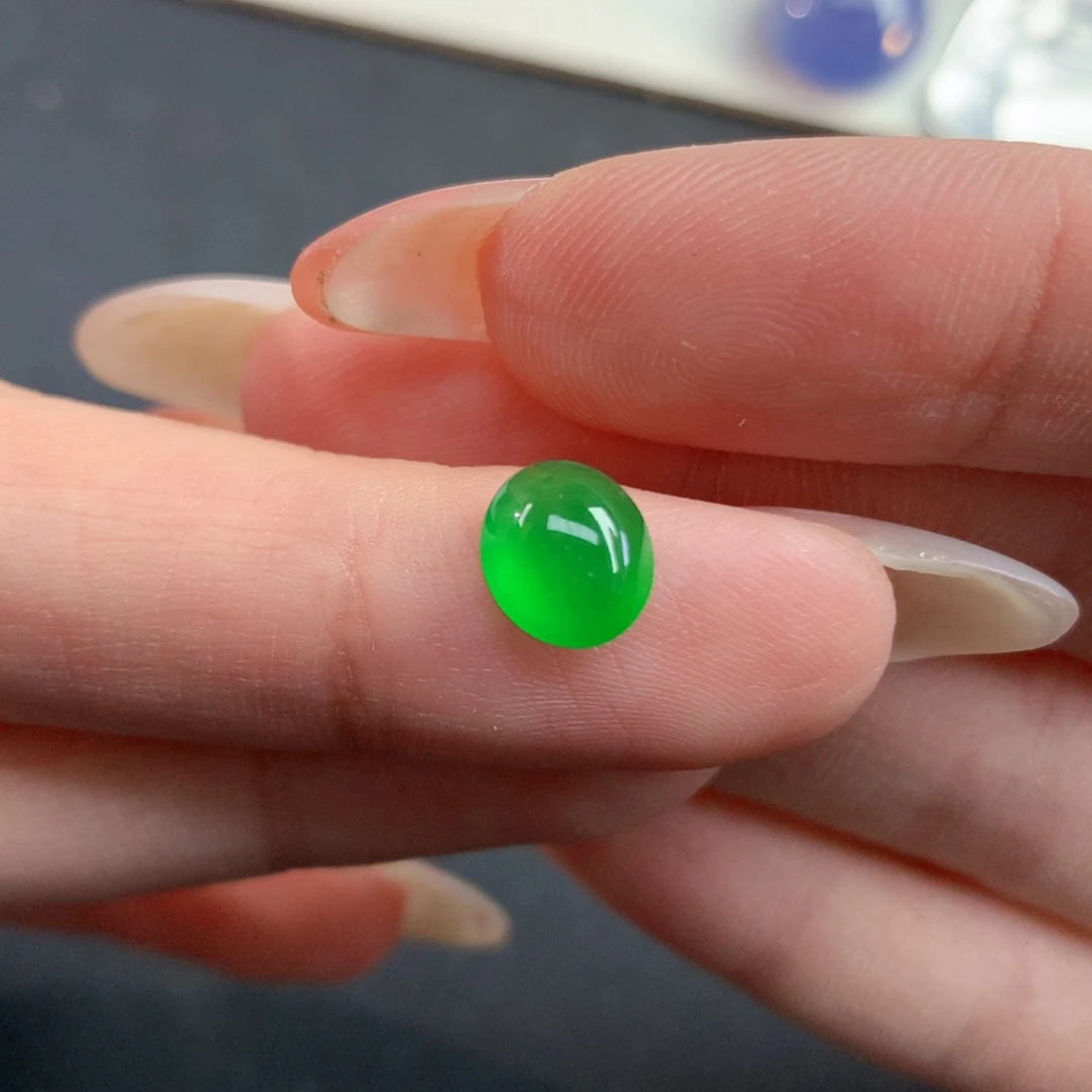 翡翠裸石翡翠7.73/6.81/3.42