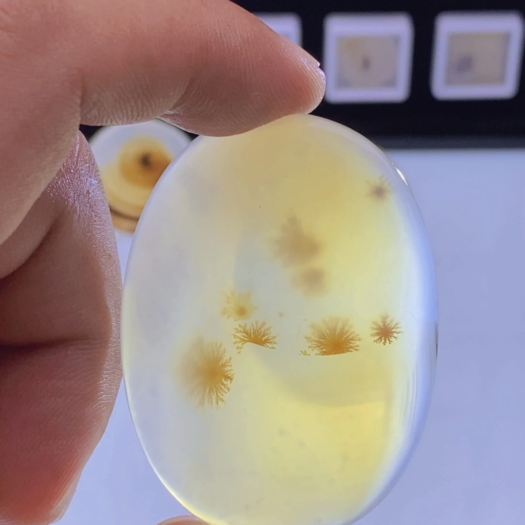 玛瑙/玉髓未镶嵌吊坠(不含链)519