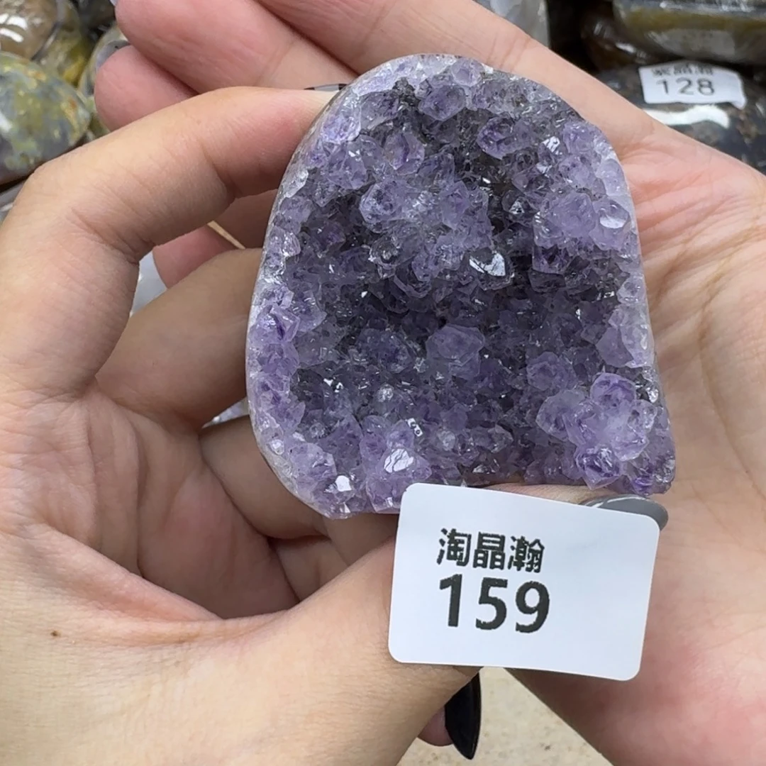 紫晶大型摆件（非配饰）未镶嵌