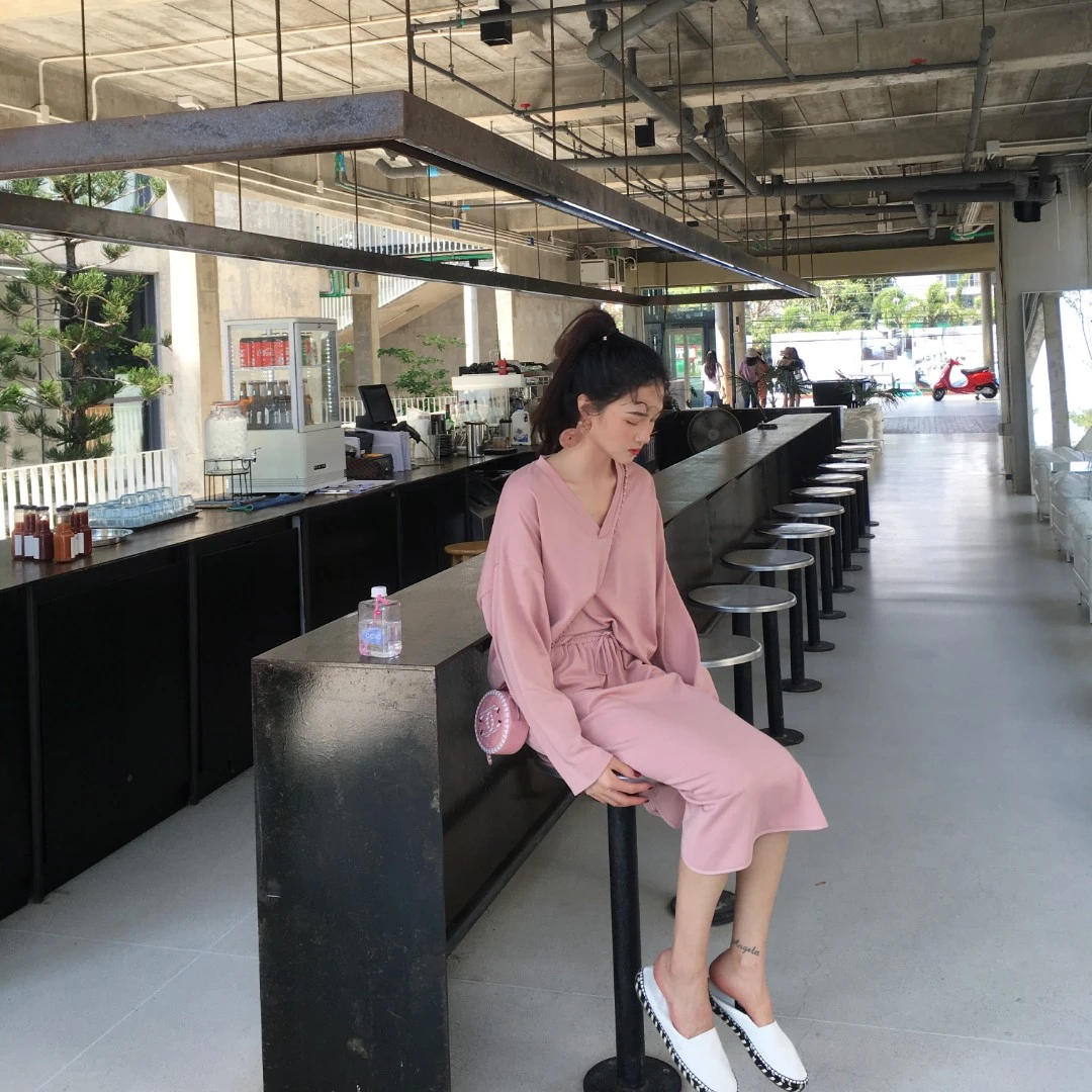 ASM ANNA◆ 初春两件套针织v领上衣+高腰开叉半身裙A4287