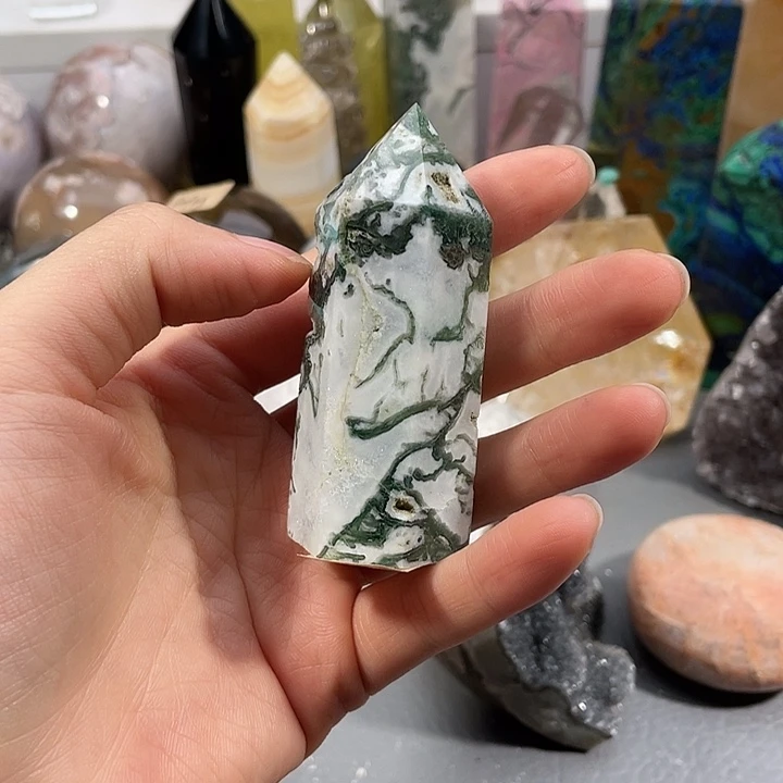 未镶嵌水晶大型摆件（非配饰）