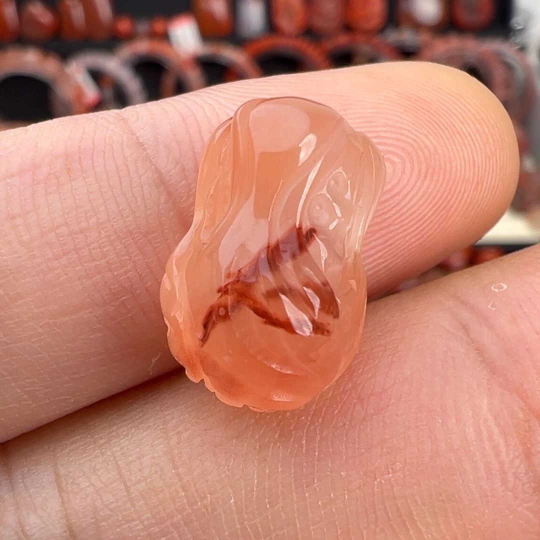 南红玛瑙未镶嵌颈饰白菜