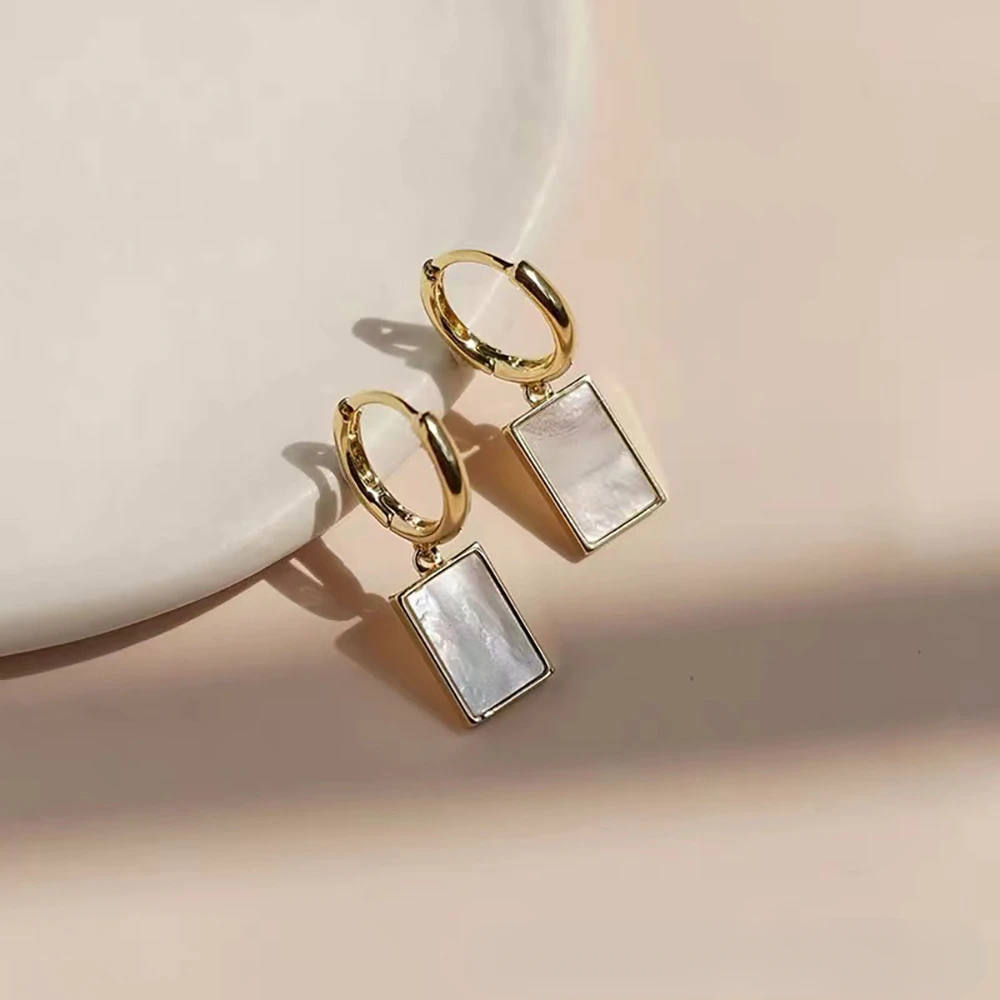 铜合金耳饰 S925银针天然方形贝壳小耳扣小众设计感耳坠气质高级