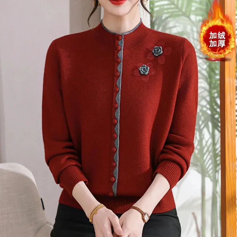 妈妈秋冬装时尚加绒加厚打底衫2025中老年女装一体绒保暖内搭毛衣