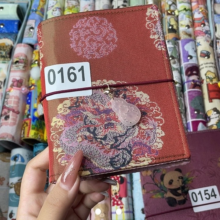 织绣A7活页带纸0161