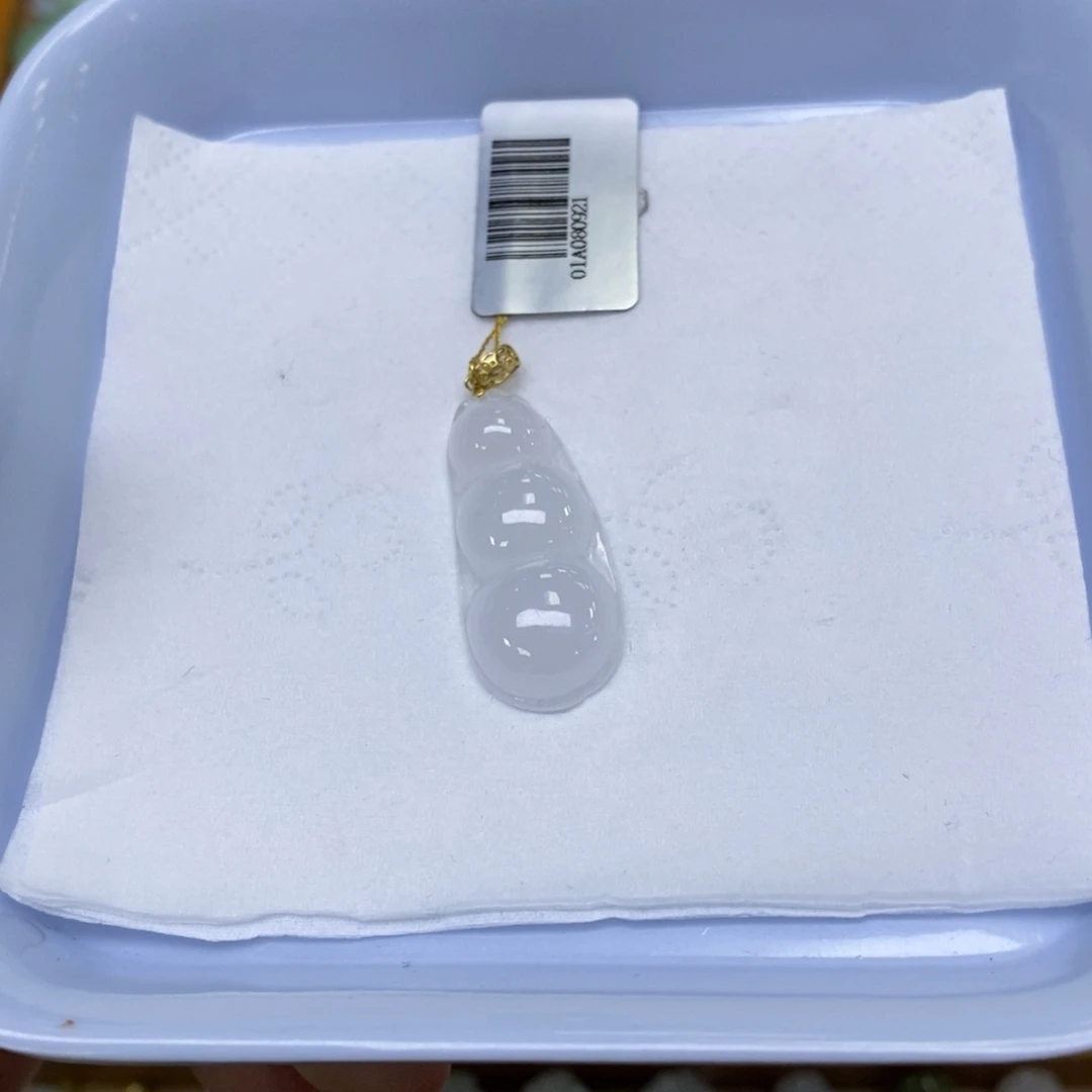 颈饰18K金镶嵌翡翠普****o福豆