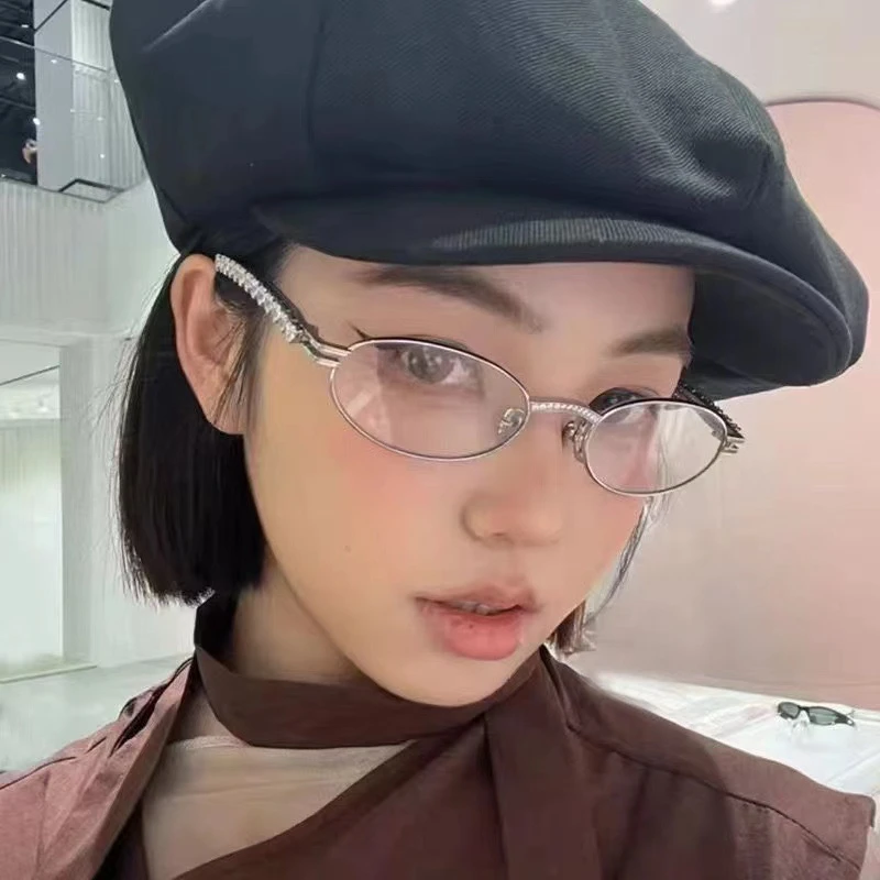 新款GM同款爱心镶钻眼镜女高级感椭圆小框网红时尚凹造型平光镜