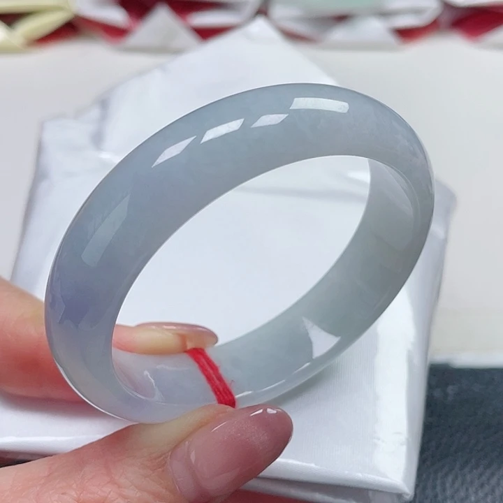 翡翠手镯（贵妃镯）未镶嵌缅甸翡翠