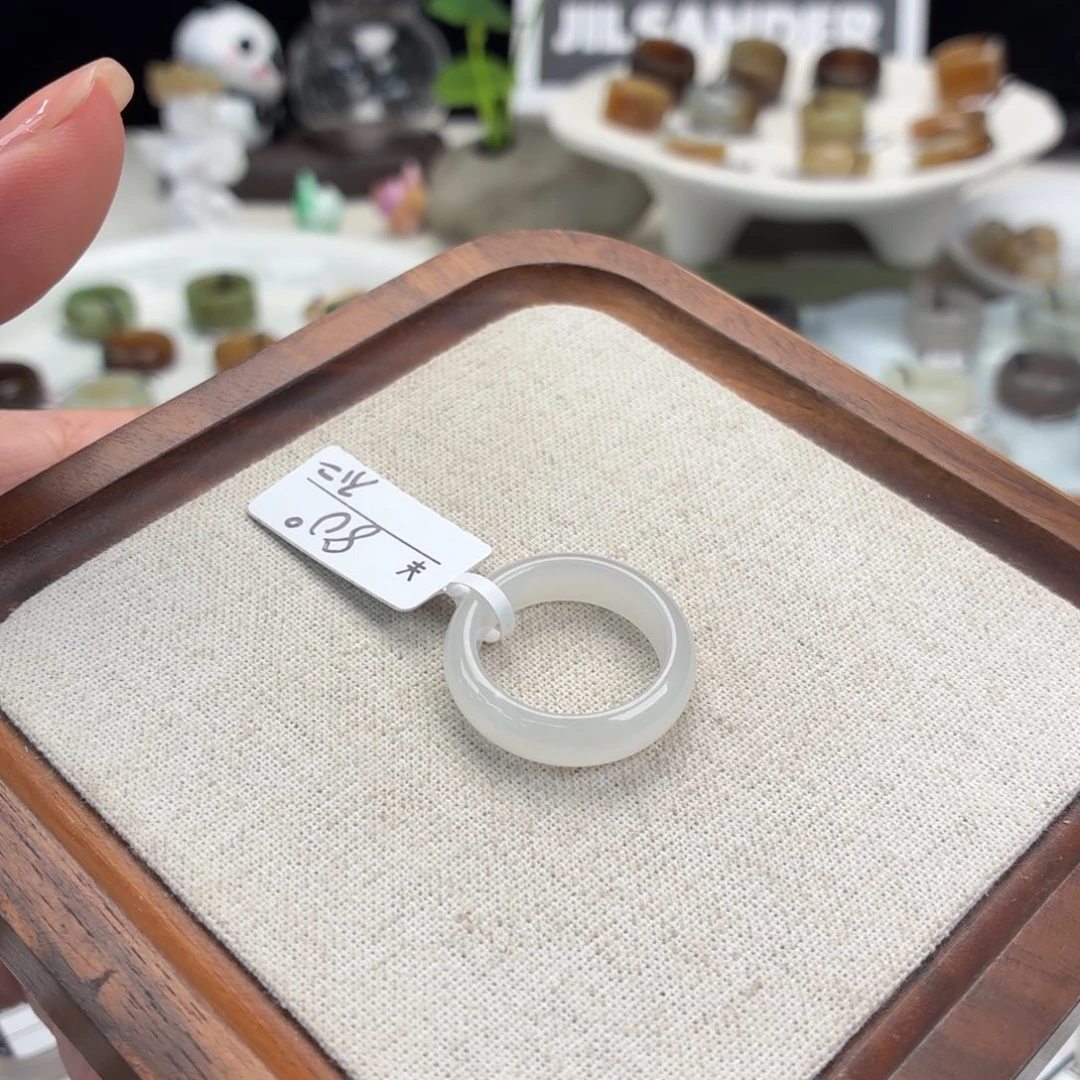 未镶嵌戒圈和田玉F75冰白轮胎18.2不退换