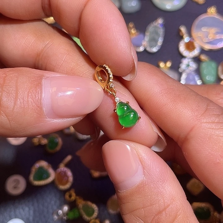 翡翠银S925镶嵌颈饰