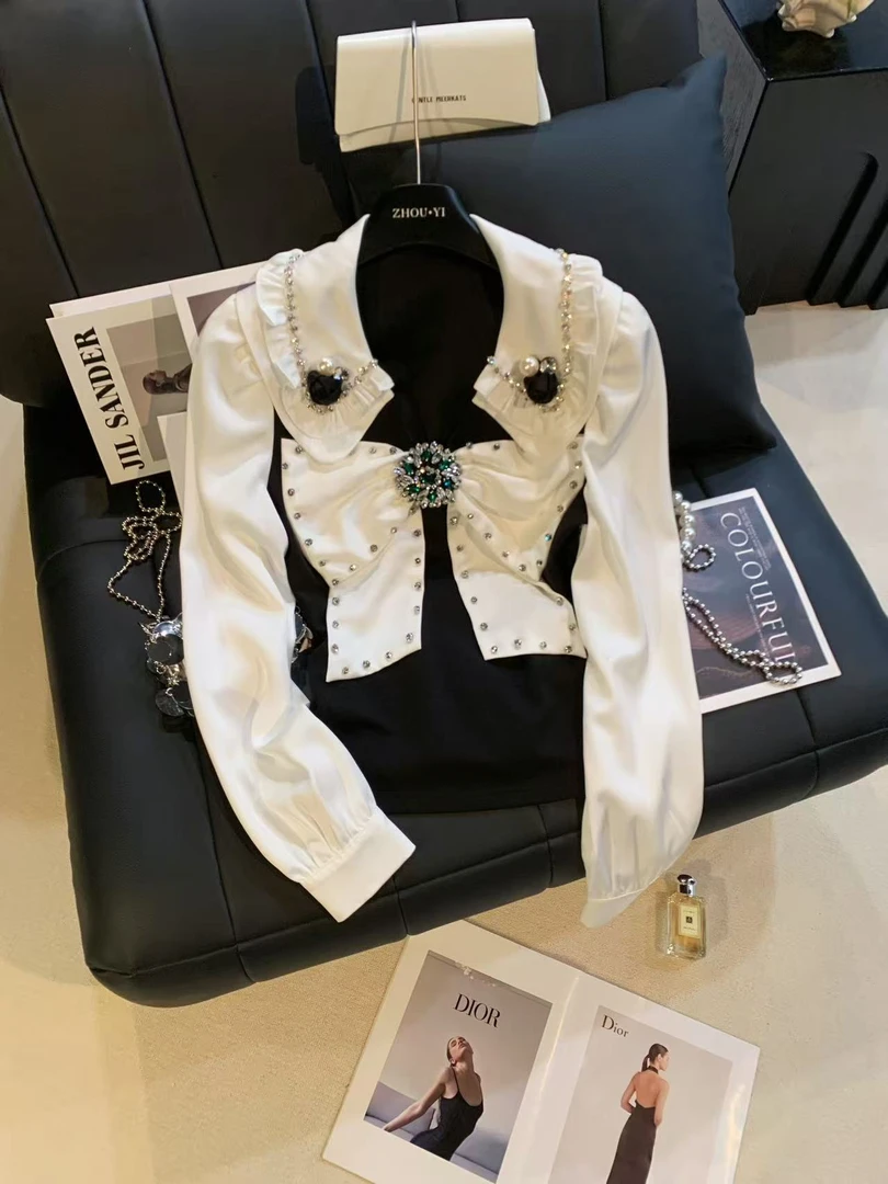 ZHOUYI/周一 早秋2025新款百搭女彩钻蝴蝶结长袖女修身显瘦打底衫