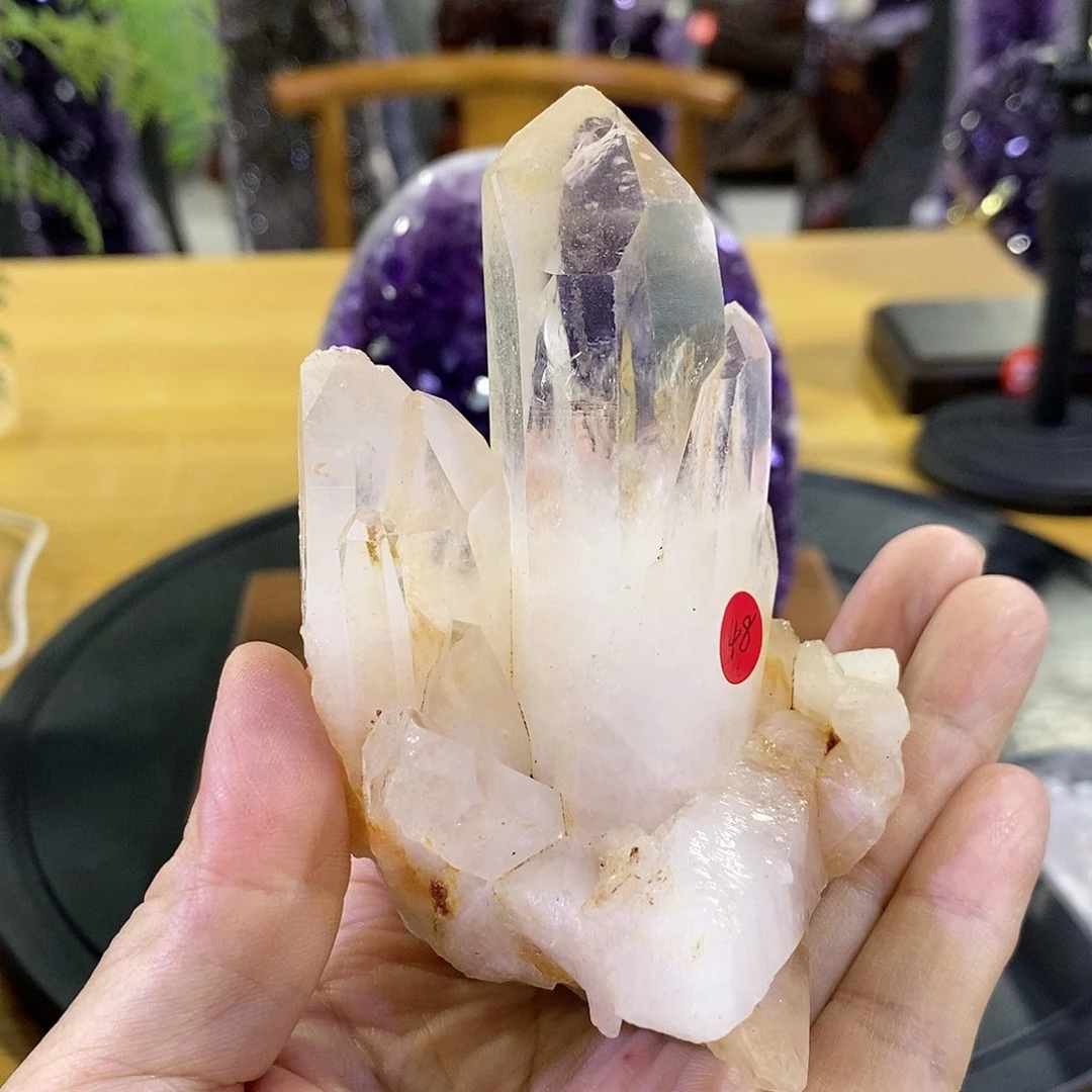 未镶嵌水晶大型摆件（非配饰）