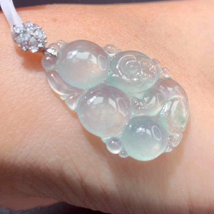 定制翡翠18K金镶嵌翡翠