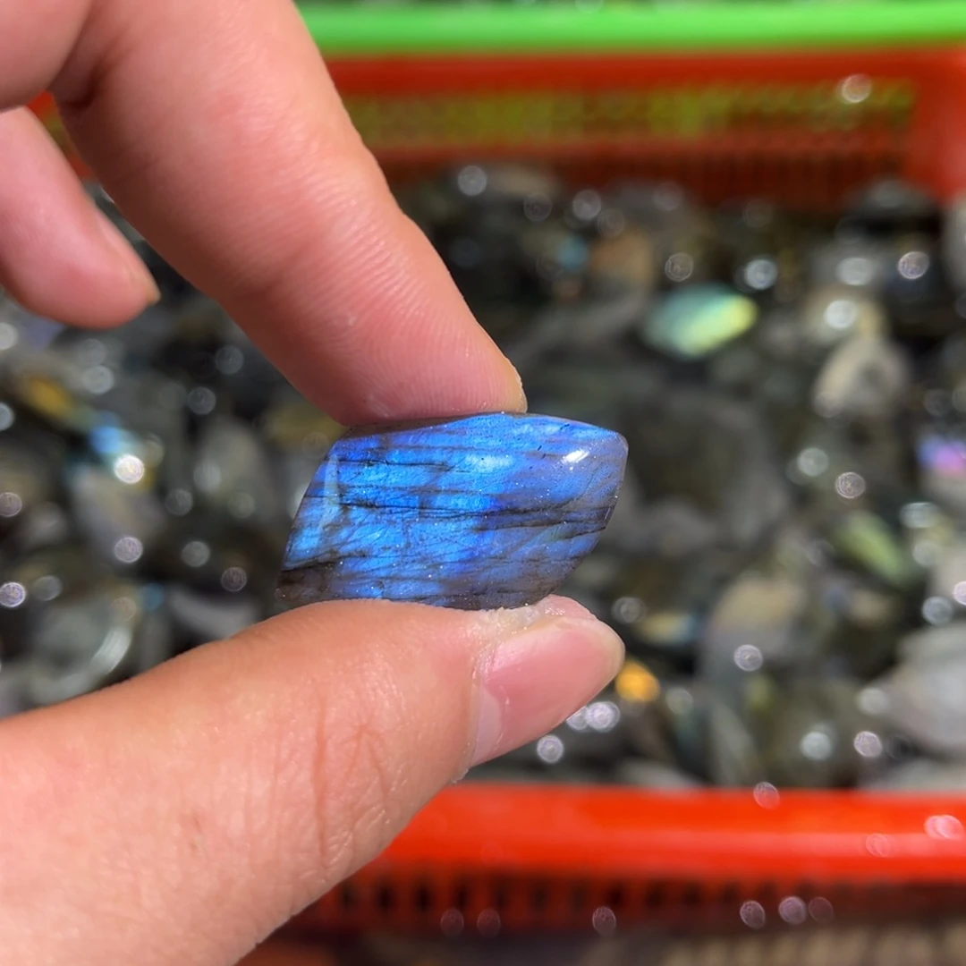 拉长石吊坠未镶嵌扶*清