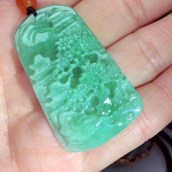 翡翠吊坠(不含链)未镶嵌