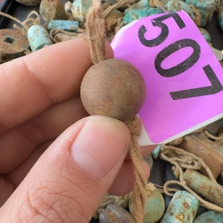 宝***和田玉未镶嵌颈饰