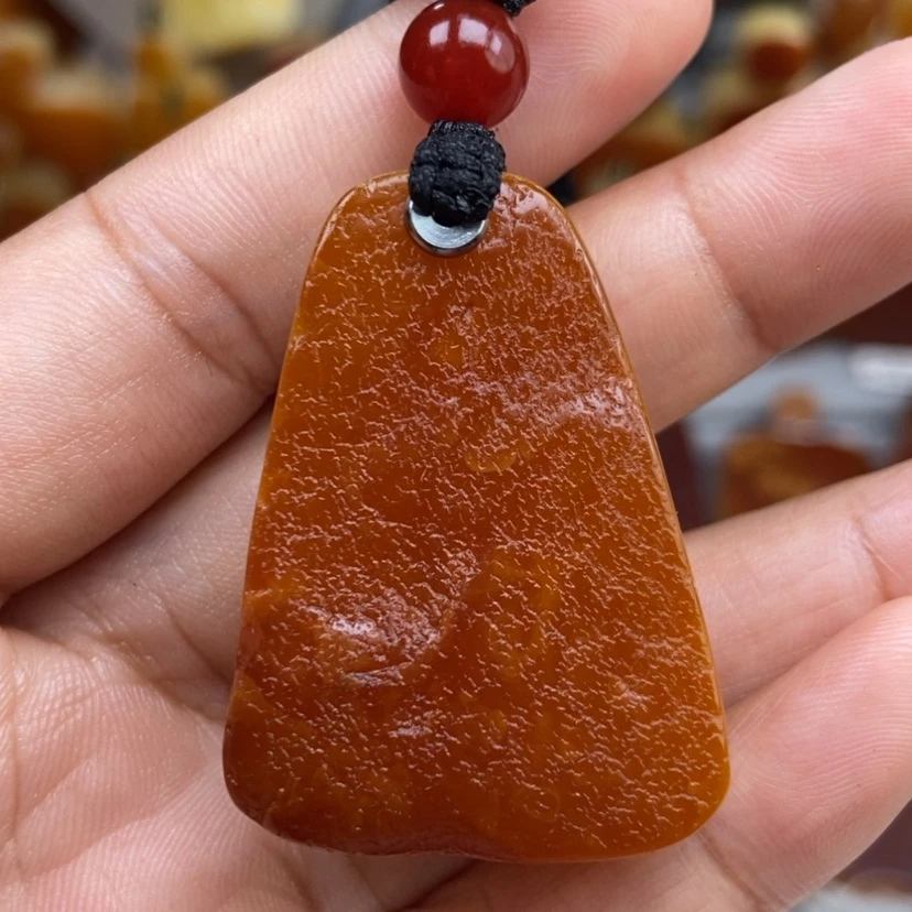 【闪购商品】琥珀颈饰未镶嵌