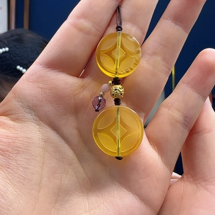 蜜蜡吊坠(赠链)未镶嵌