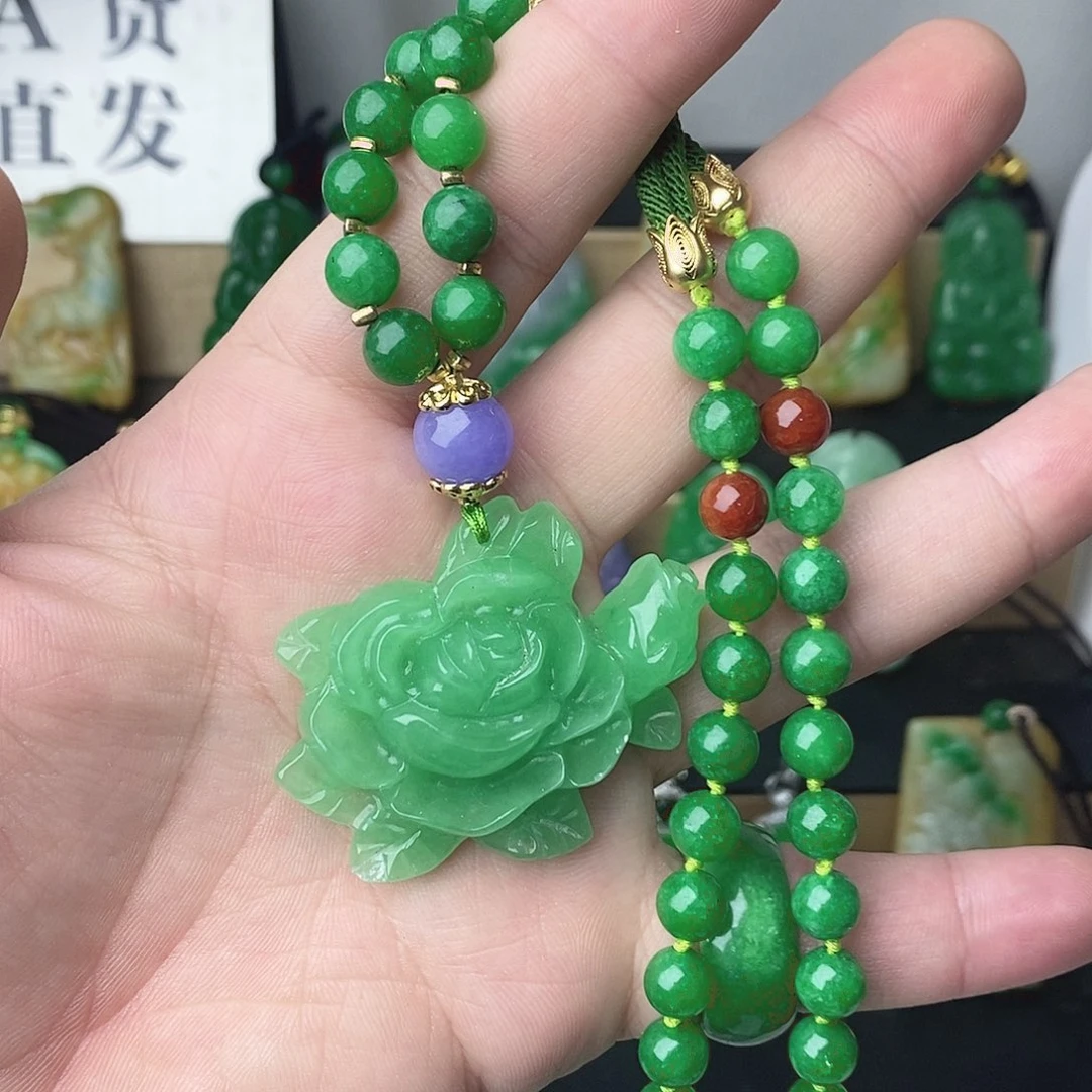 翡翠银S925镶嵌吊坠(赠链)