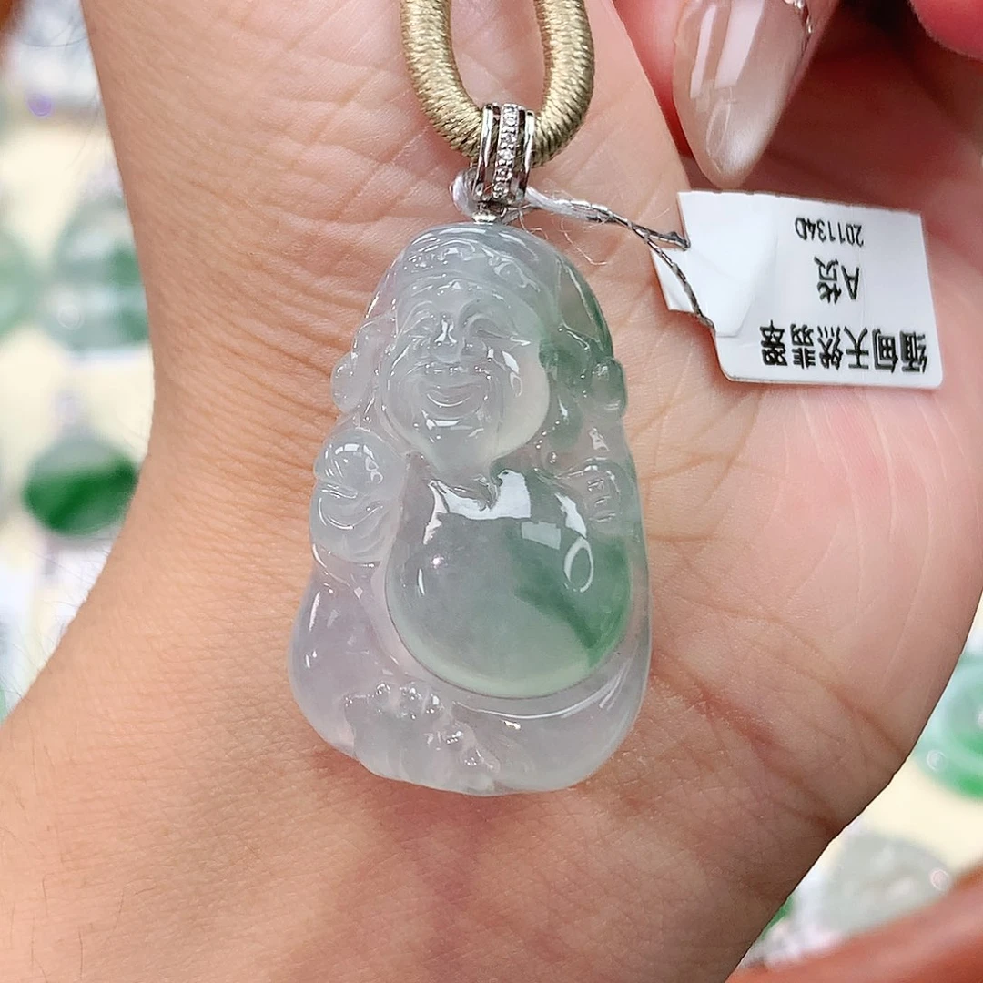 颈饰18K金镶嵌翡翠财神爷