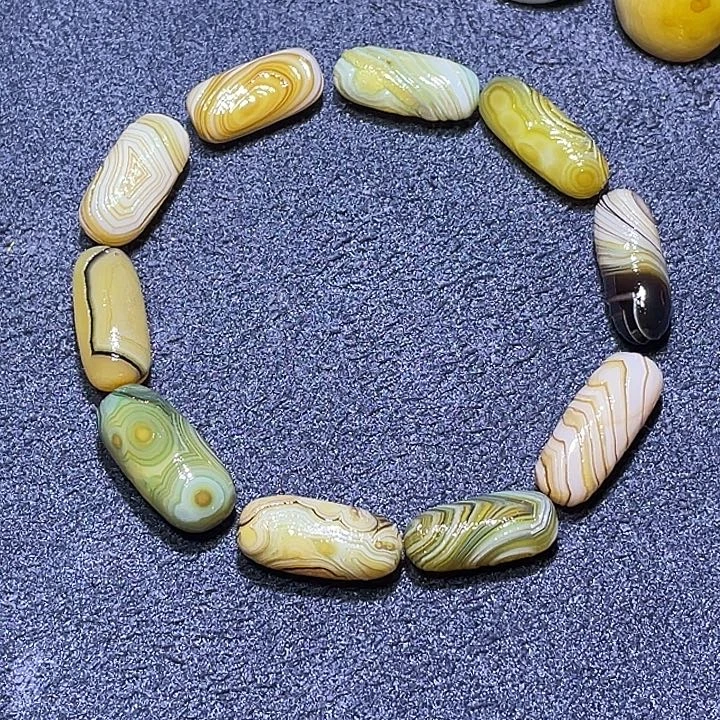 玛瑙/玉髓未镶嵌珠宝奇石