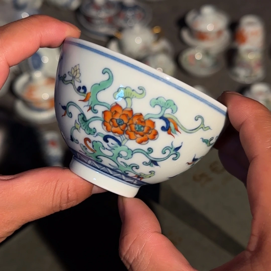 晚上开心播一下哈哈