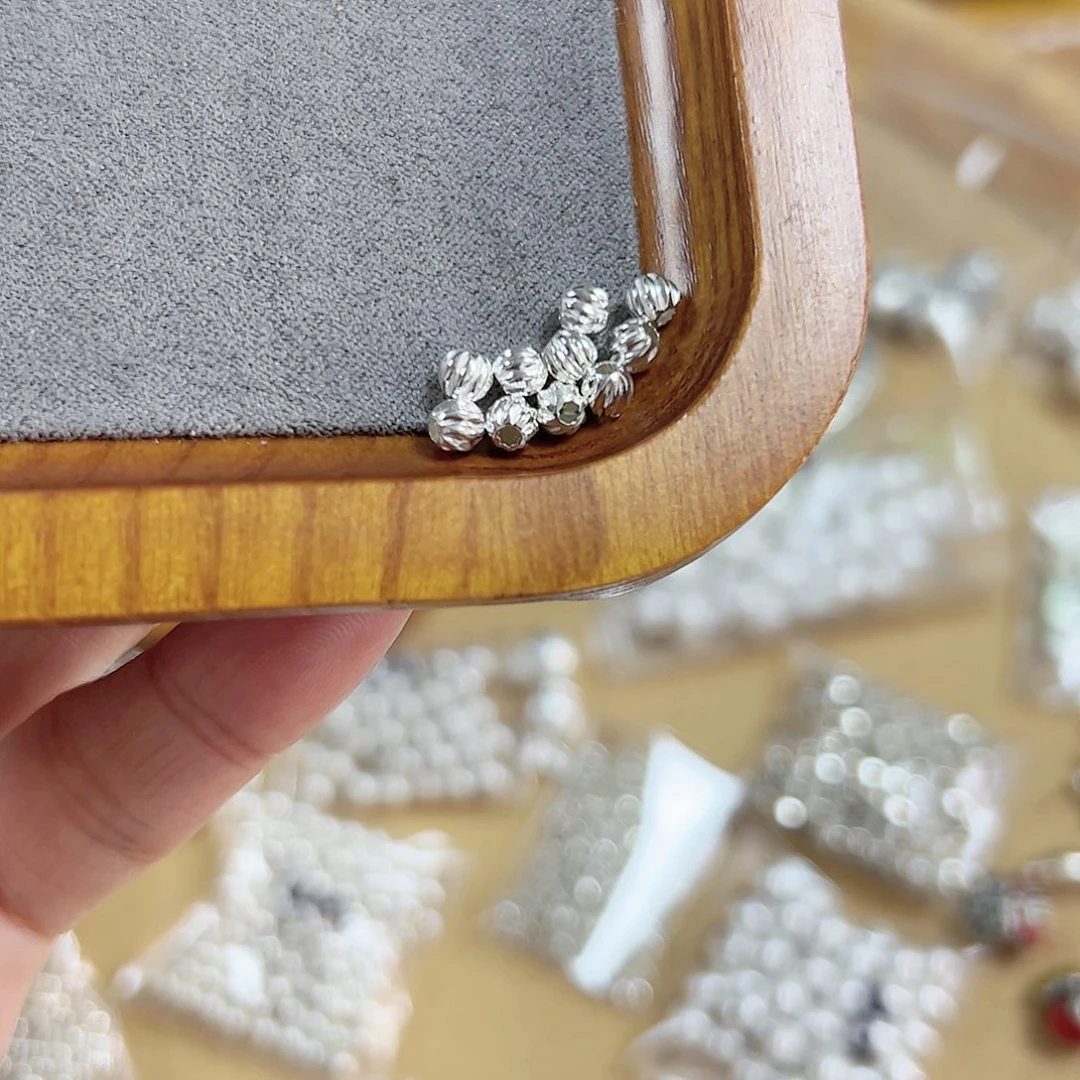 【闪购商品】无足银10 个一份