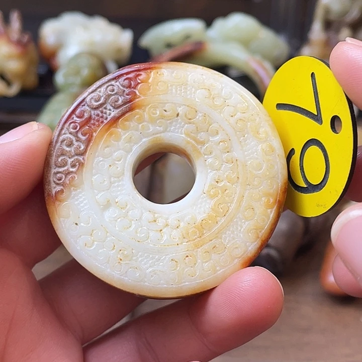 和田玉（糖玉）未镶嵌颈饰