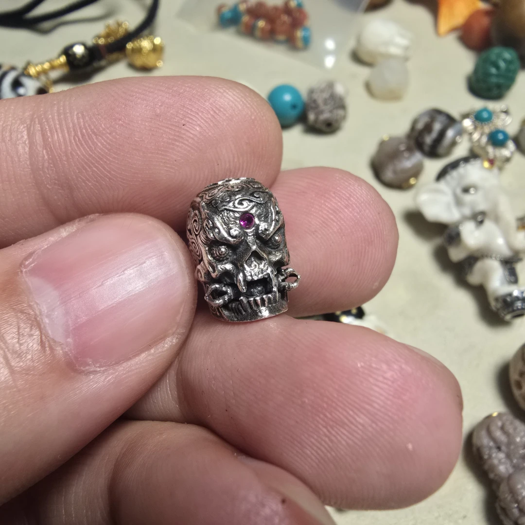 核雕骷髅单粒配饰
