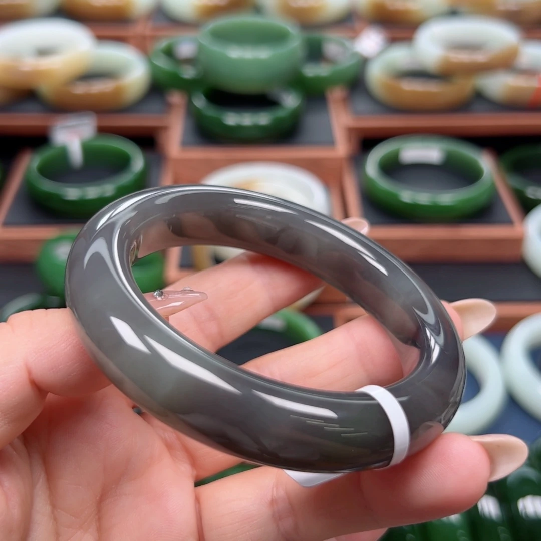 未镶嵌手镯和田玉5960圈口