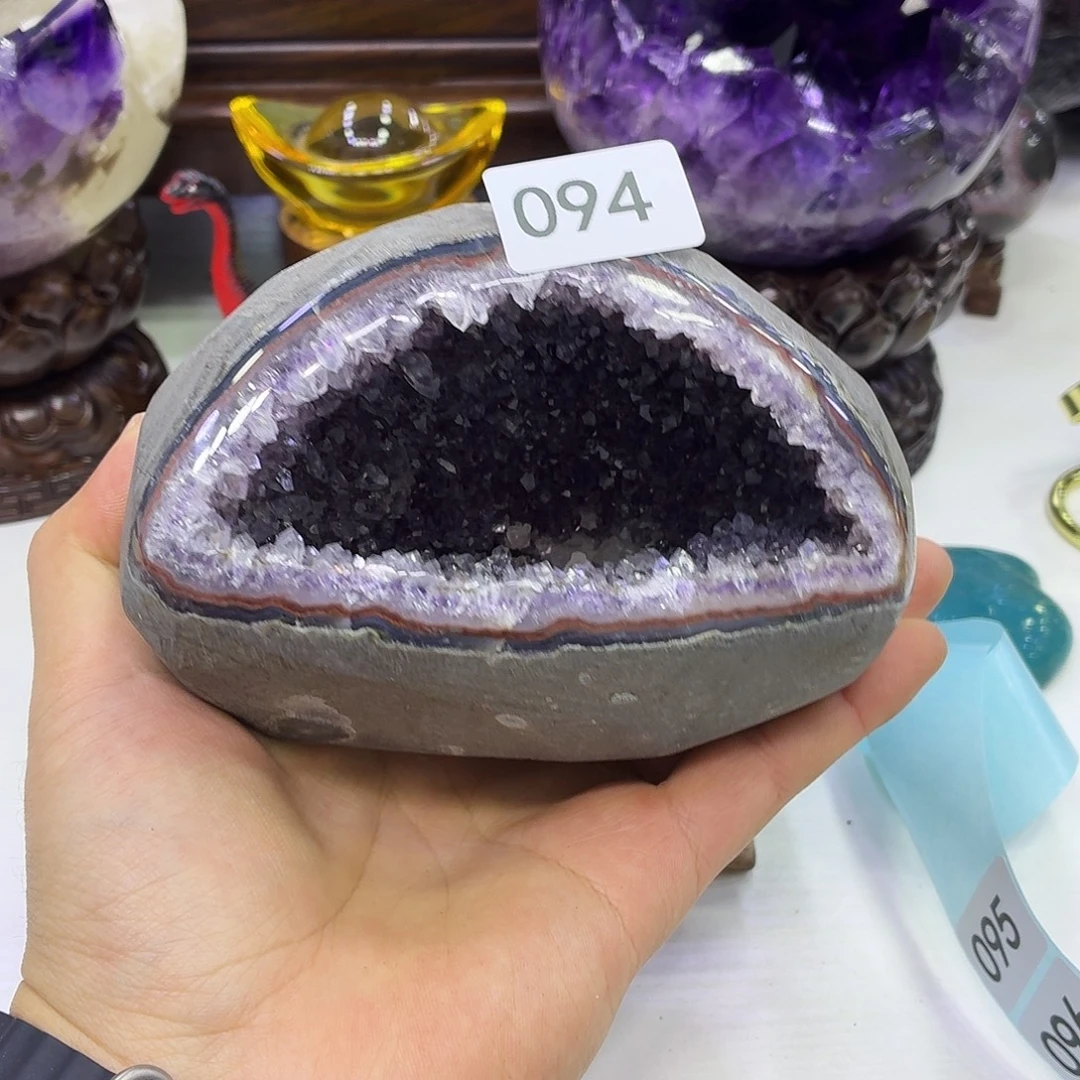 水晶大型摆件（非配饰）未镶嵌